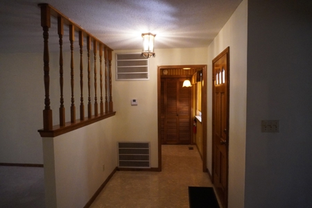 Retirement Manor Home For Sale In Horseshoe Bend, Ar - image 20