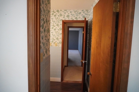 Retirement Manor Home For Sale In Horseshoe Bend, Ar - image 18