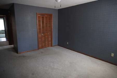 Retirement Manor Home For Sale In Horseshoe Bend, Ar - image 15
