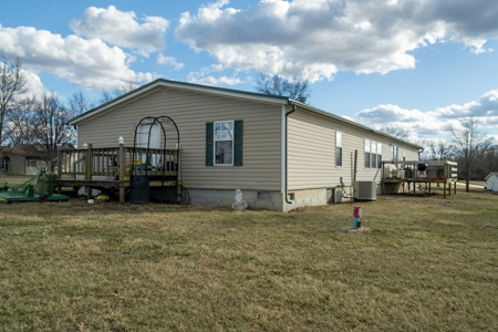 Country Homes, Land and Barn for Sale in Maries County, MO - image 6