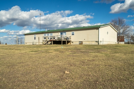 Country Homes, Land and Barn for Sale in Maries County, MO - image 8