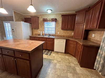 Mobile Home and 1.53 Acres Lincoln County Bogue Chitto MS - image 5
