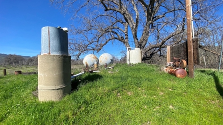 The Hoot N Hollar Ranch. Cache Creek Frontage - image 5