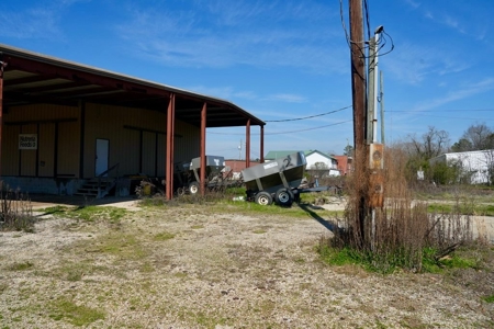 Commercial Building 1.37 Acres Waynesboro, MS - image 28