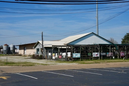 Commercial Building 1.37 Acres Waynesboro, MS - image 30