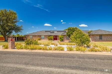 Large Home in Green Acres Estates San Angelo, Texas - image 9