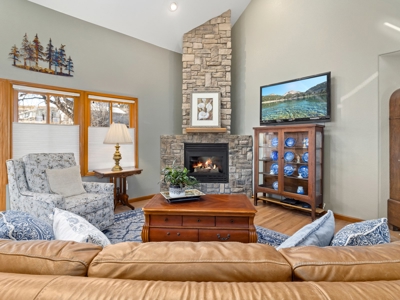 Custom Luxury Mountain Home For Sale, Lyons Colorado - image 28