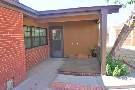 4 Bedrooms House for Sale Ft Stockton, Tx 1109 N Orient - image 38