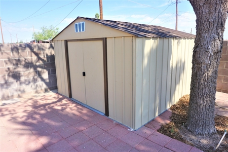 4 Bedrooms House for Sale Ft Stockton, Tx 1109 N Orient - image 36