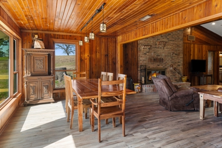 TX Ranch for Sale in Mineola Wood Co Horse Cattle Hunt Fish - image 48