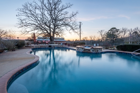 TX Ranch for Sale in Mineola Wood Co Horse Cattle Hunt Fish - image 33