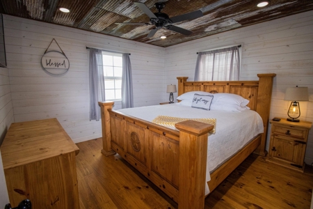 Newton County Cabin With Views For Sale on 2 Acres - image 12