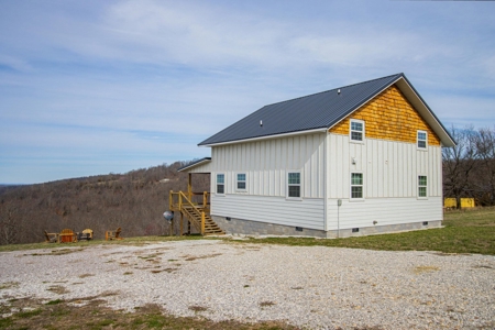 Newton County Cabin With Views For Sale on 2 Acres - image 2