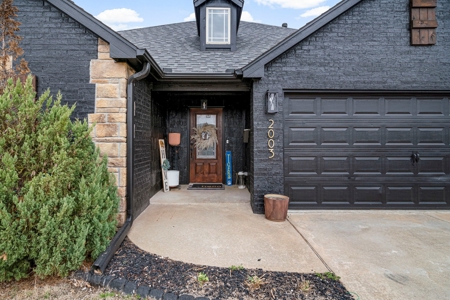 Pryor, OK Home For Sale - image 3