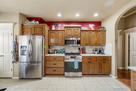 Pryor, OK Home For Sale - image 19