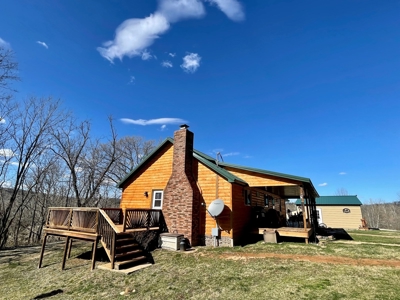 3-Br, 2-Ba Country Log Sided Home On 22.39 Acres: - image 2