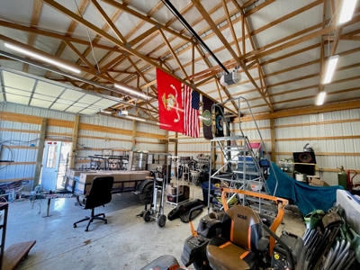 3-Br, 2-Ba Country Log Sided Home On 22.39 Acres: - image 34