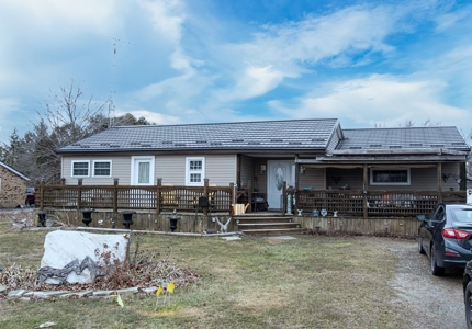 1 Acre Petrolia Home for Sale - image 22