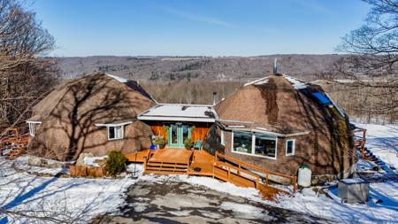 Double Dome Home With Acreage For Sale In Upstate New York - image 14