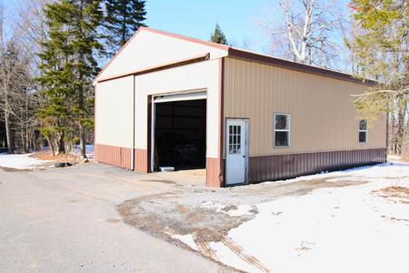 Double Dome Home With Acreage For Sale In Upstate New York - image 45