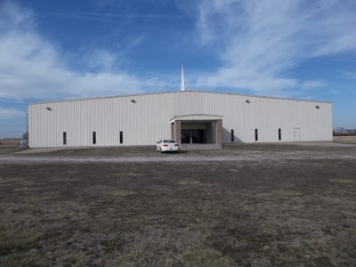 Commercial property for sale in Chanute KS - image 1