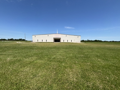 High Visibility Commercial property for sale in Chanute, KS - image 39