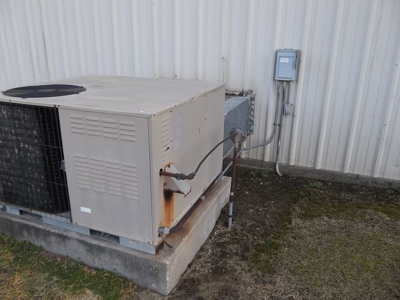 Commercial property for sale in Chanute KS - image 37