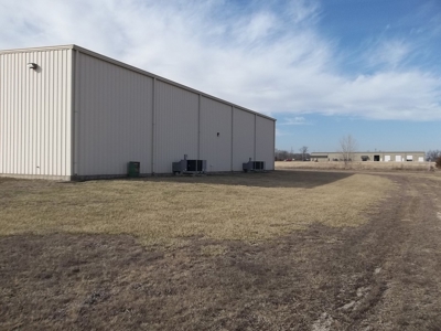 Commercial property for sale in Chanute KS - image 33