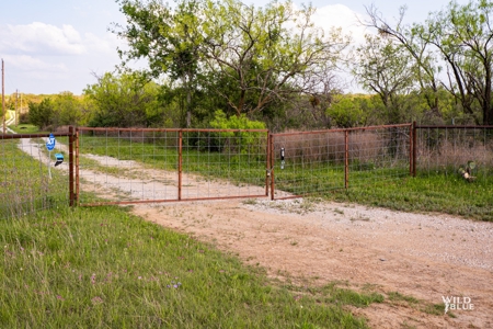 Turnkey Hunting Ranch and Cabin in Cisco, Texas on 66 Acres - image 38