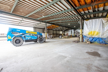 Industrial Light & Warehousing Property For Sale!!! - image 40