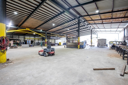 Industrial Light & Warehousing Property For Sale!!! - image 45