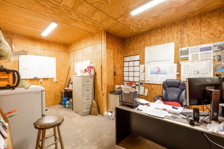 Industrial Light & Warehousing Property For Sale!!! - image 10