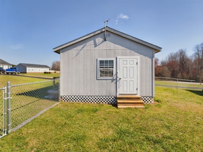 Vale, NC Home for Sale 3 bed/2 bath on 1 Acre - image 13
