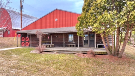 Extraordinary Country Living Experience La Crosse County - image 30