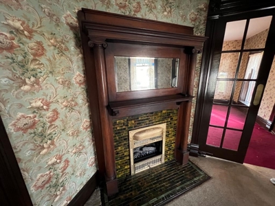 Historic home in Iola Ks - image 28