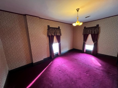 Historic home in Iola Ks - image 20