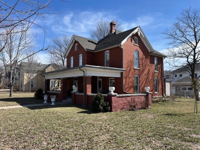 Historic home in Iola Ks - image 1