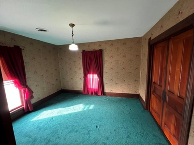 Historic home in Iola Ks - image 22