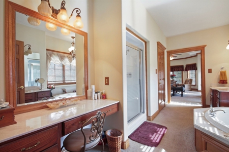 Contemporary Home in Country Club Area of West Plains MO - image 14