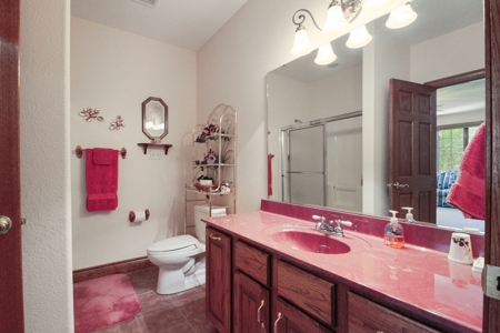 Contemporary Home in Country Club Area of West Plains MO - image 41