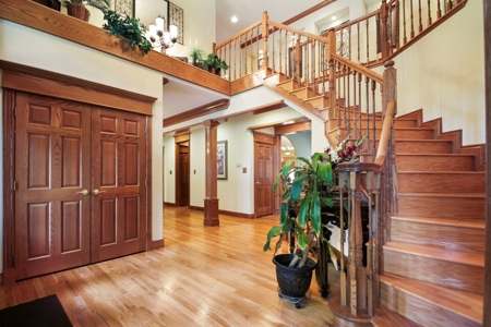Contemporary Home in Country Club Area of West Plains MO - image 4
