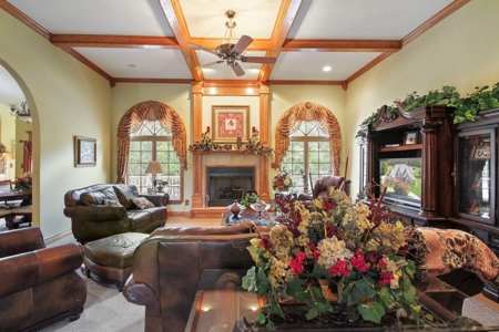 Contemporary Home in Country Club Area of West Plains MO - image 15