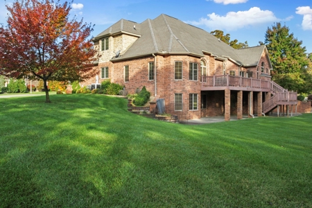 Contemporary Home in Country Club Area of West Plains MO - image 3
