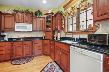 Contemporary Home in Country Club Area of West Plains MO - image 20