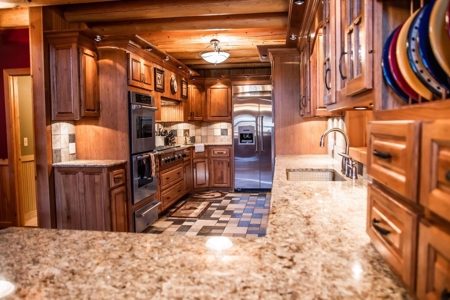 Beautiful Log Homes Situated on 250 Acres in Stockton, MO - image 11