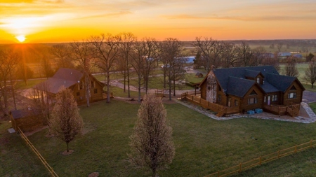 Beautiful Log Homes Situated on 250 Acres in Stockton, MO - image 30