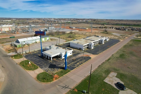 Commercial Zoned Property For Sale In Elk City, Oklahoma - image 5