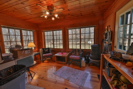Log Home with Old-Growth Forest for sale in Monroe County - image 13