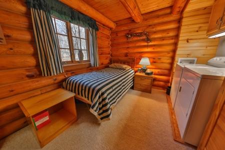 Log Home with Old-Growth Forest for sale in Monroe County - image 21