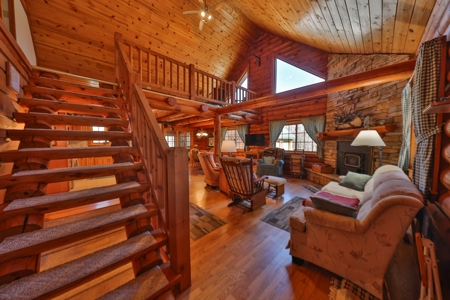 Log Home with Old-Growth Forest for sale in Monroe County - image 7